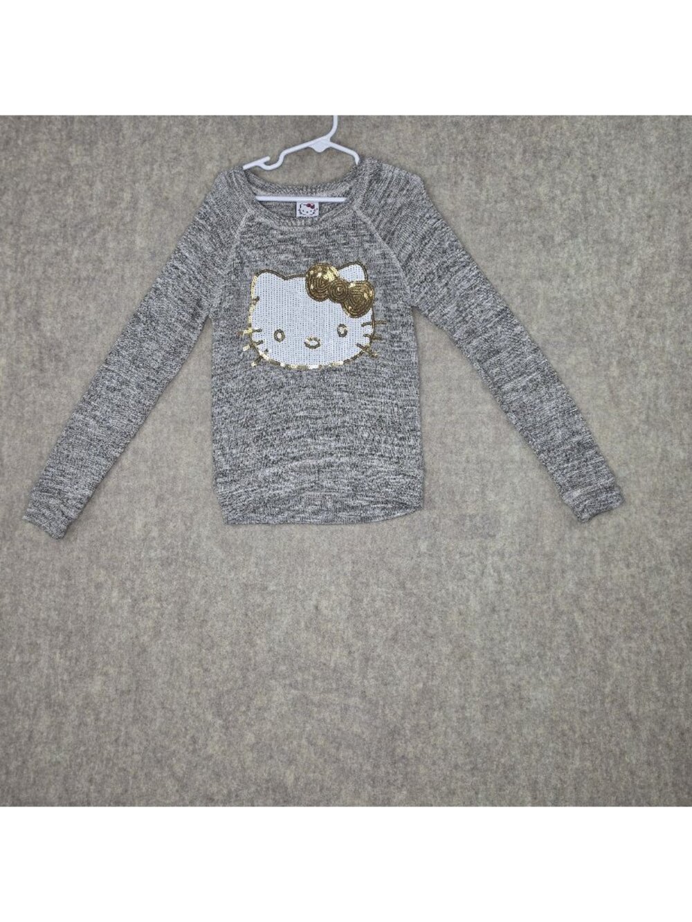 Hello Kitty Girls Long Sleeve Gray Sweater Gold Sequin Bow Graphic Size M (7/8)